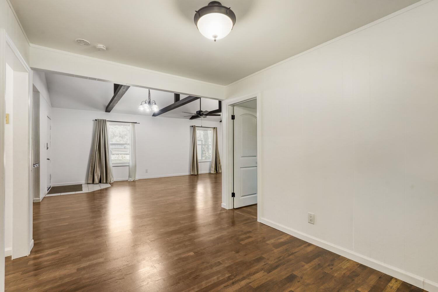18221 Ledge Street Jonestown TX 78645