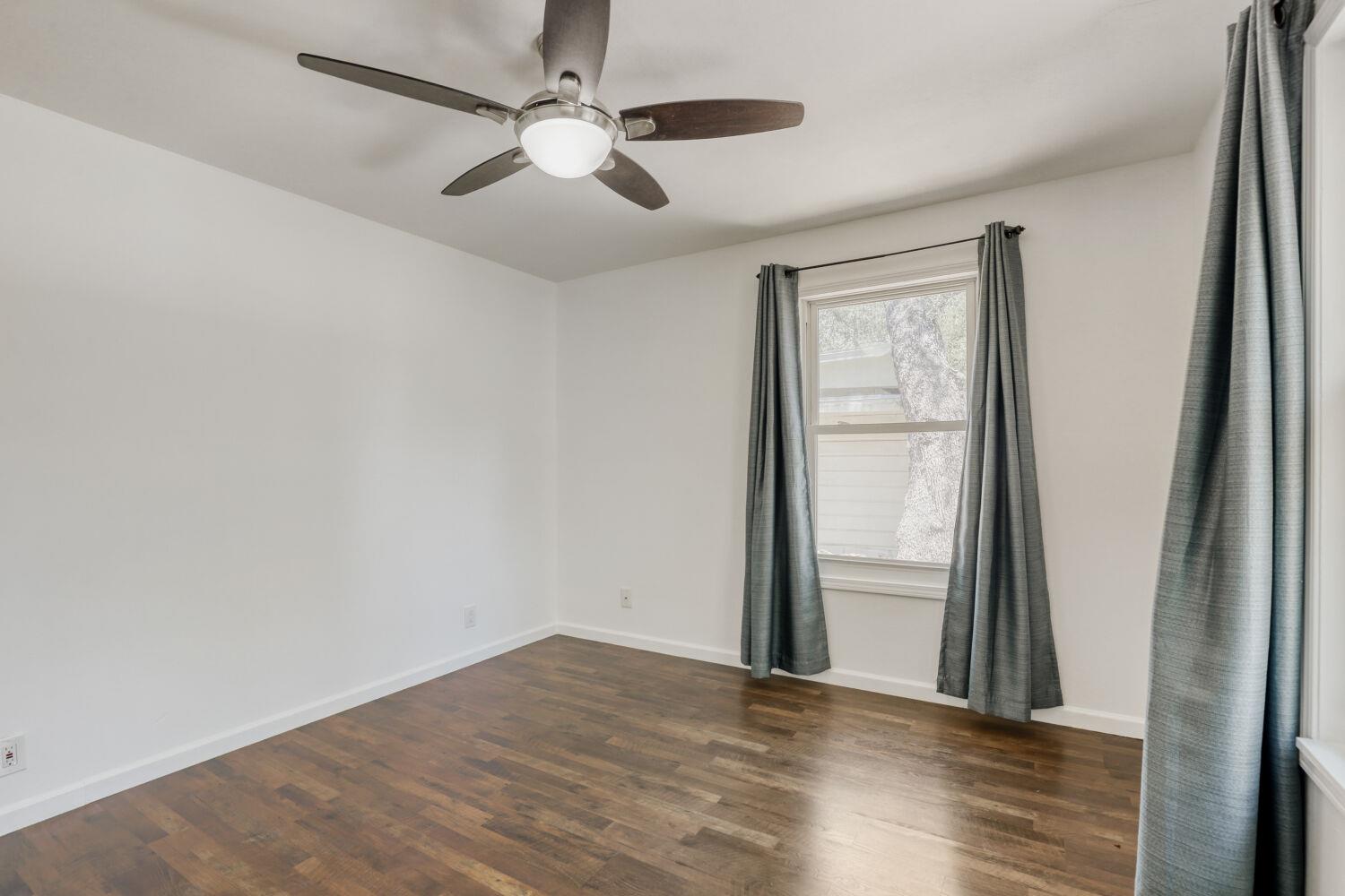 18221 Ledge Street Jonestown TX 78645