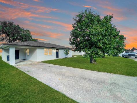 206 Summit Street Rockdale TX 76567