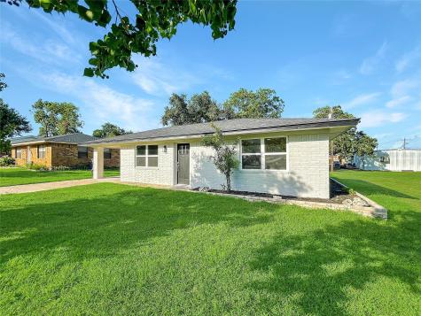 206 Summit Street Rockdale TX 76567