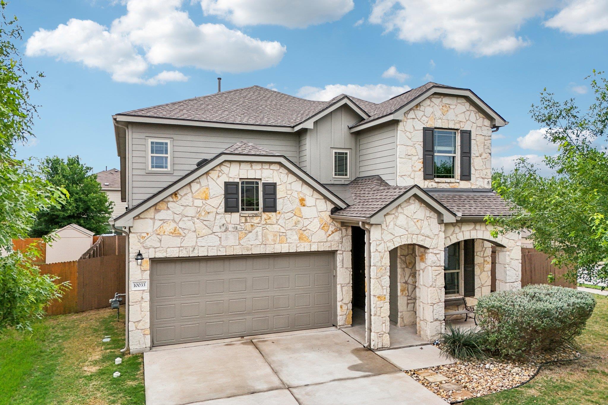10033 Gertrudis Loop Austin TX 78747