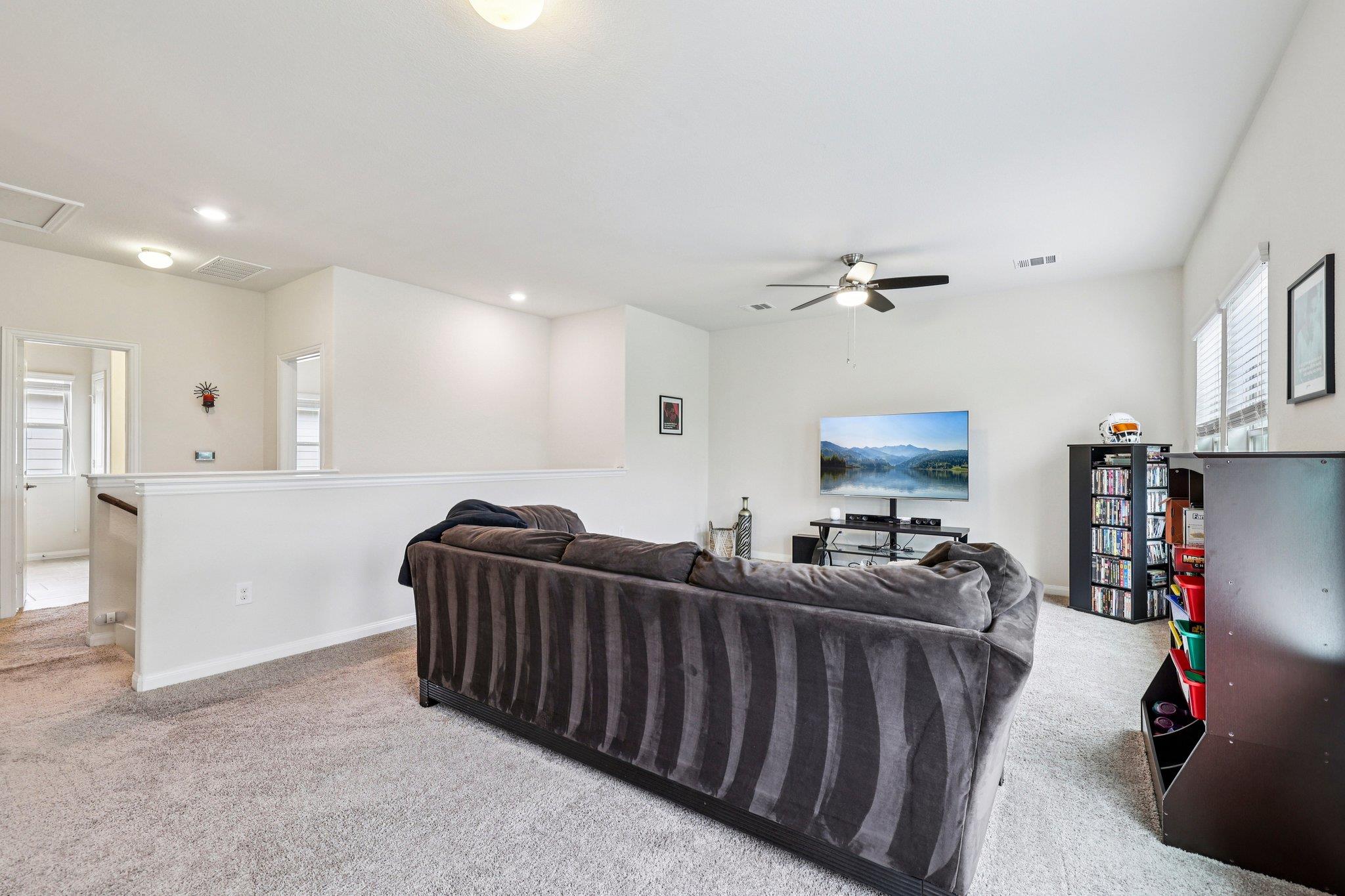 10033 Gertrudis Loop Austin TX 78747