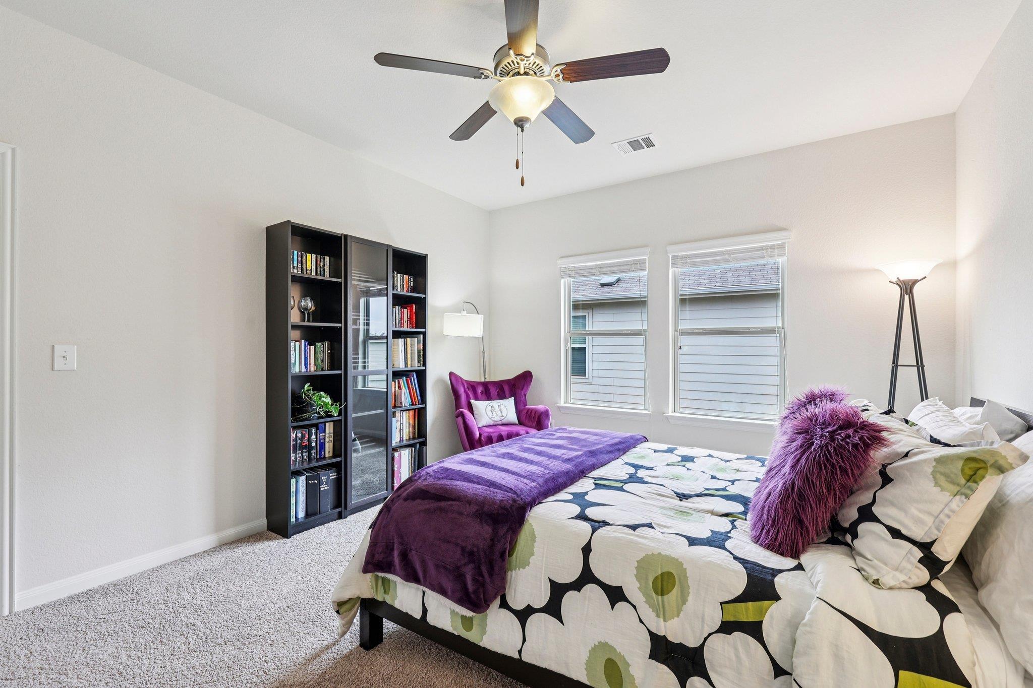 10033 Gertrudis Loop Austin TX 78747