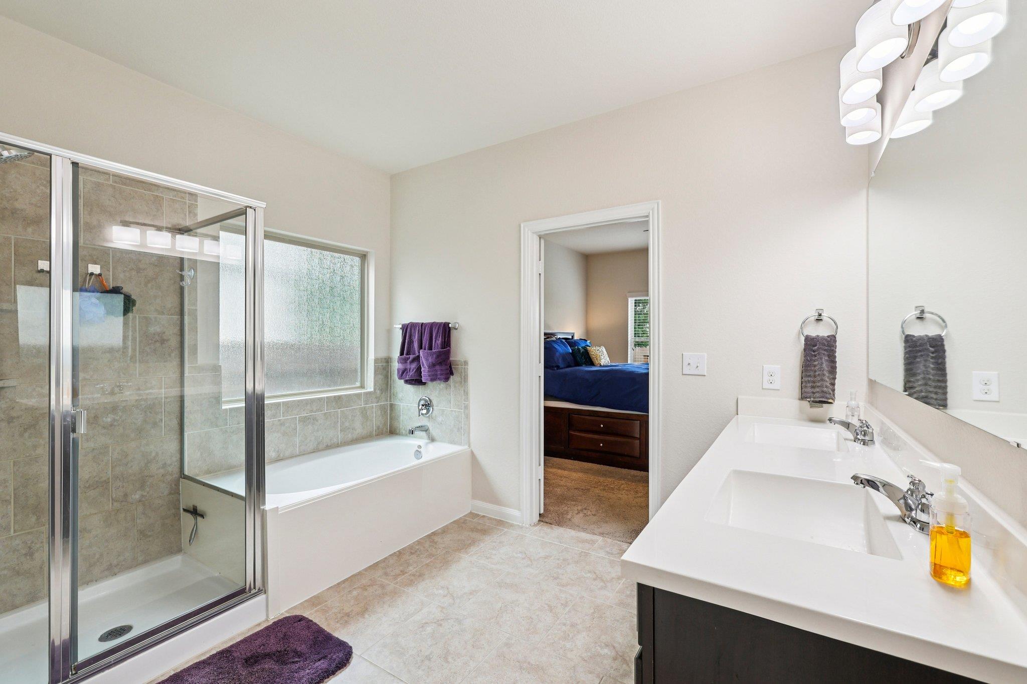 10033 Gertrudis Loop Austin TX 78747