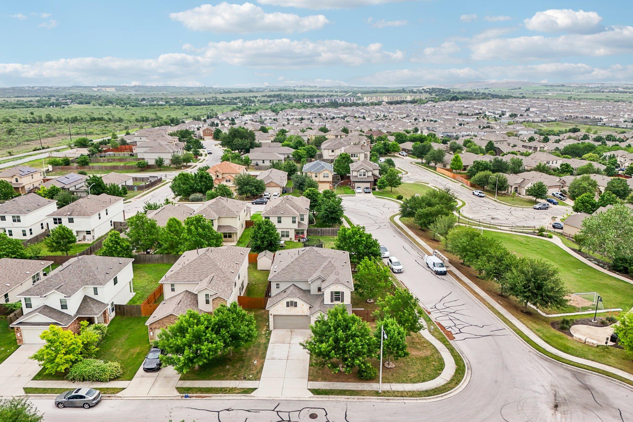 10033 Gertrudis Loop Austin TX 78747