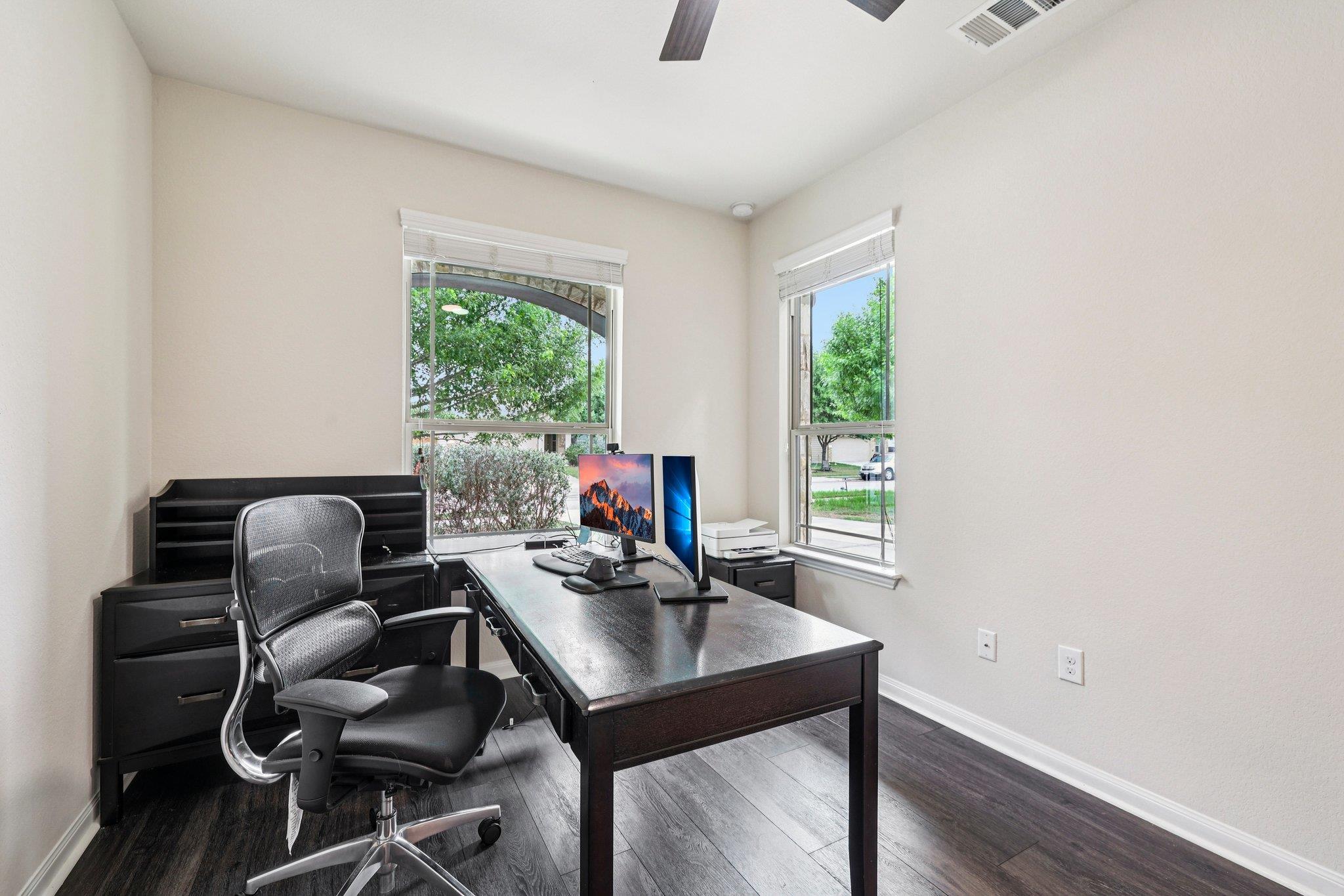 10033 Gertrudis Loop Austin TX 78747