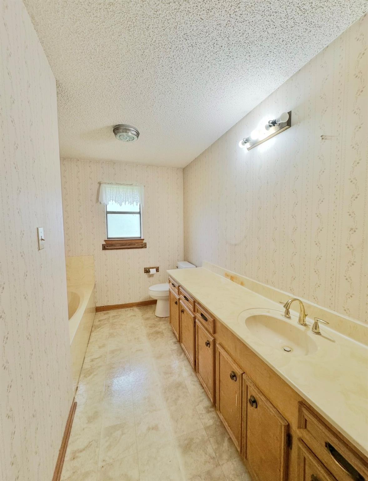2410 N State Highway 95 N Bastrop TX 78602