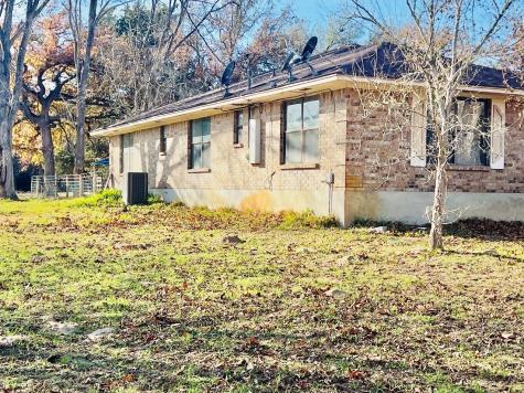 2410 N State Highway 95 N Bastrop TX 78602