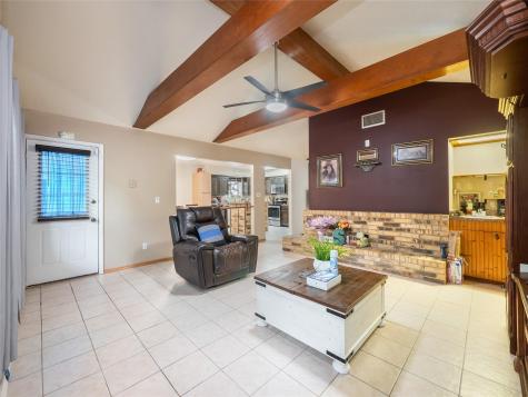 108 Lei Court Bastrop TX 78602