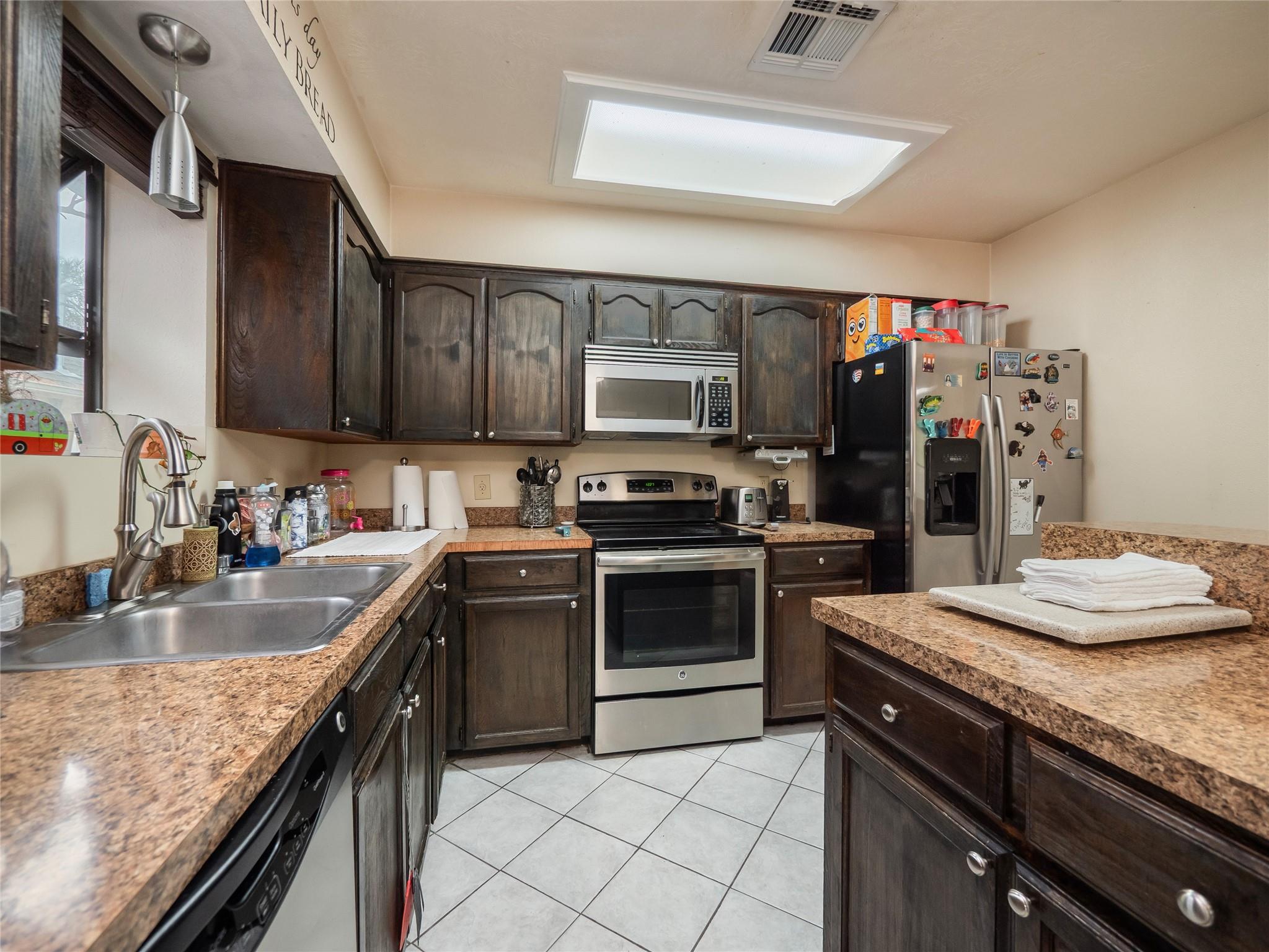 108 Lei Court Bastrop TX 78602
