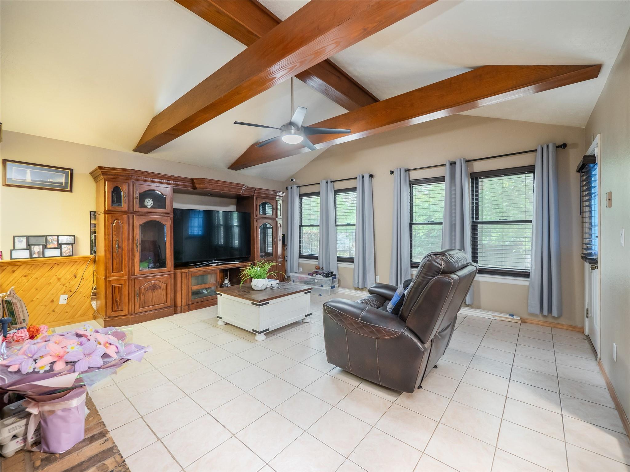 108 Lei Court Bastrop TX 78602