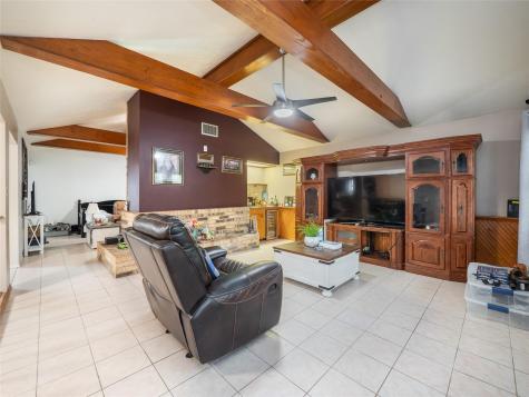 108 Lei Court Bastrop TX 78602