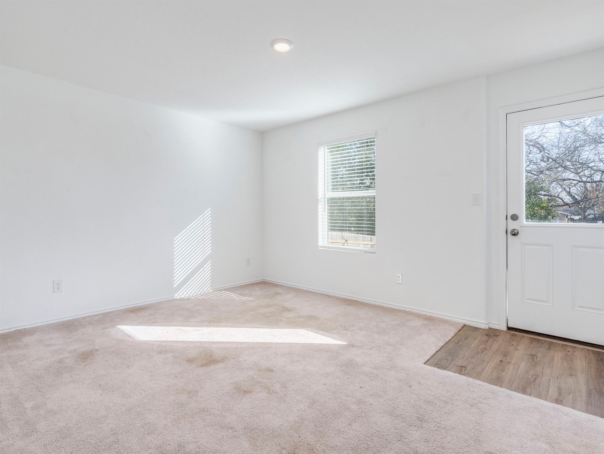 41 Trinity Circle Lockhart TX 78644