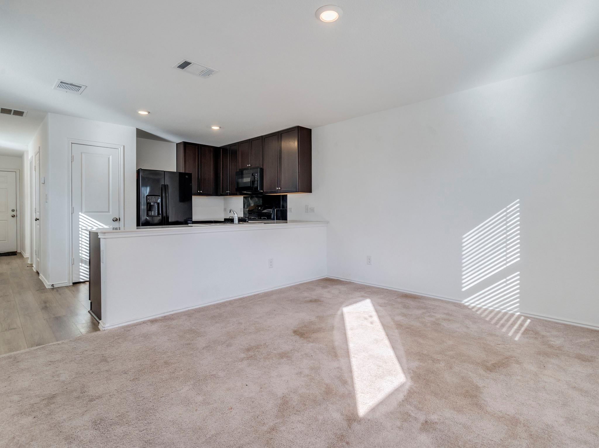 41 Trinity Circle Lockhart TX 78644