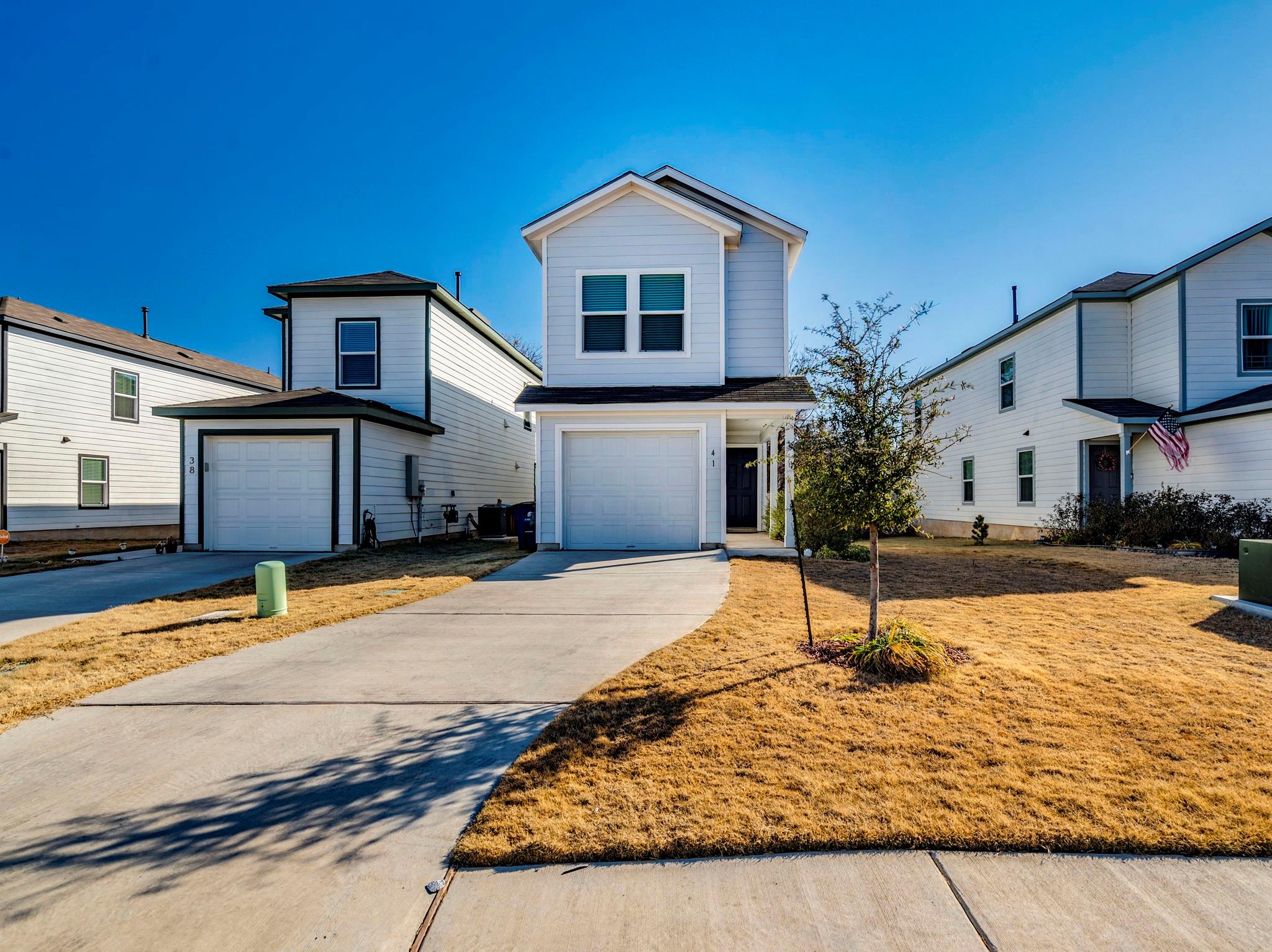 41 Trinity Circle Lockhart TX 78644
