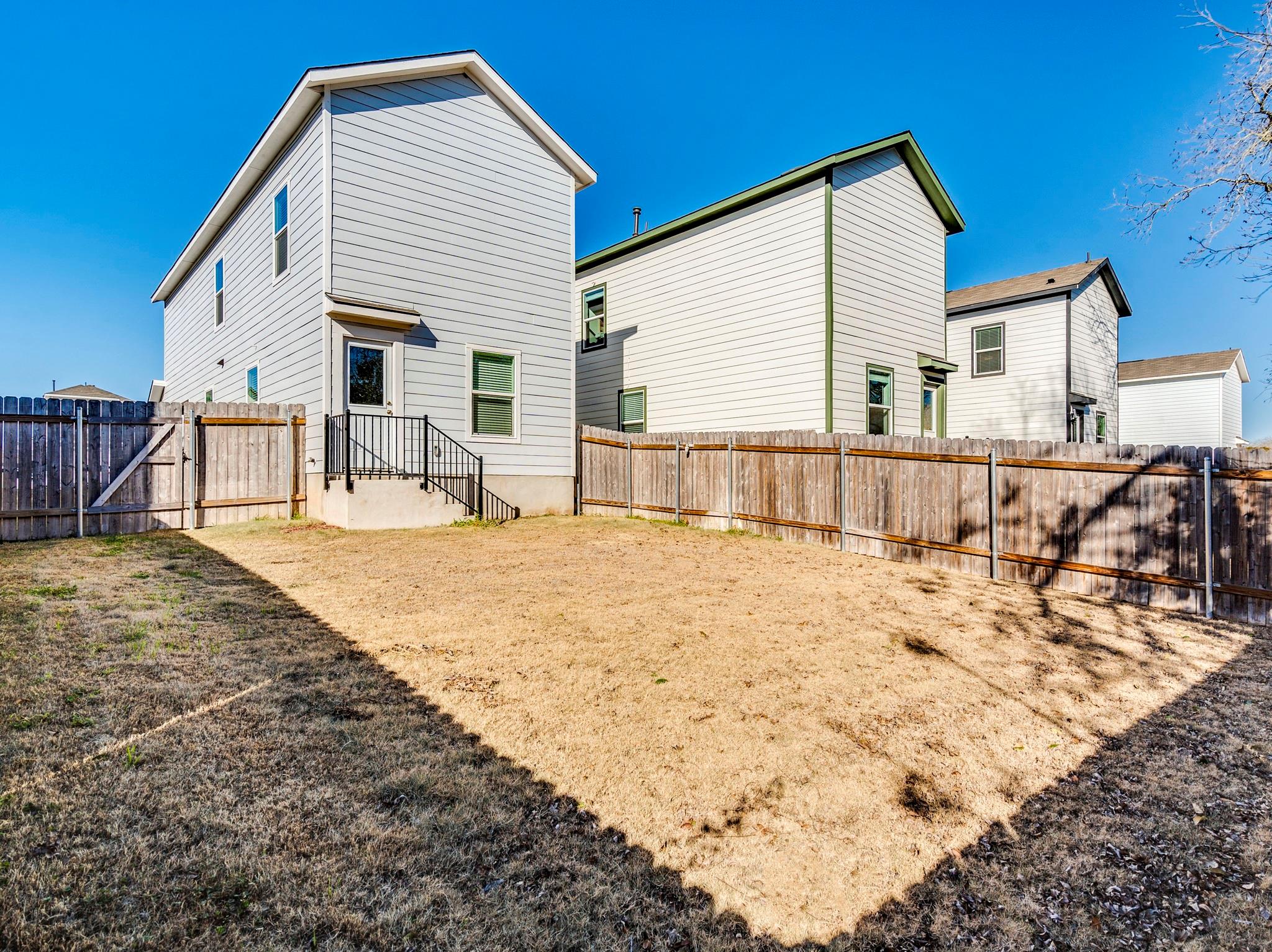 41 Trinity Circle Lockhart TX 78644