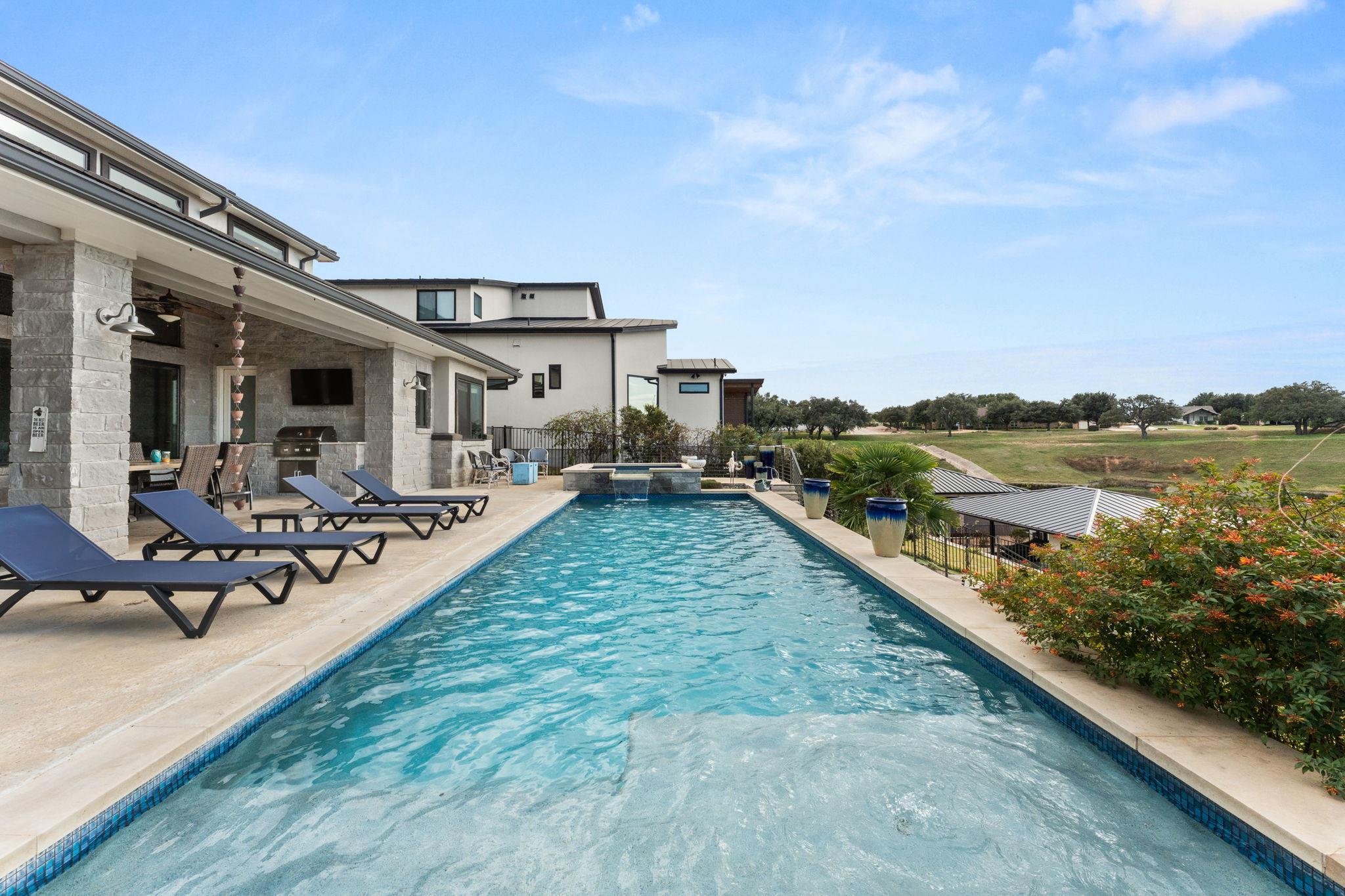 202 Clearwater Drive Kingsland TX 78639