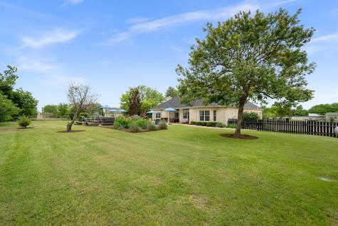 103 Morningside Circle Hutto TX 78634
