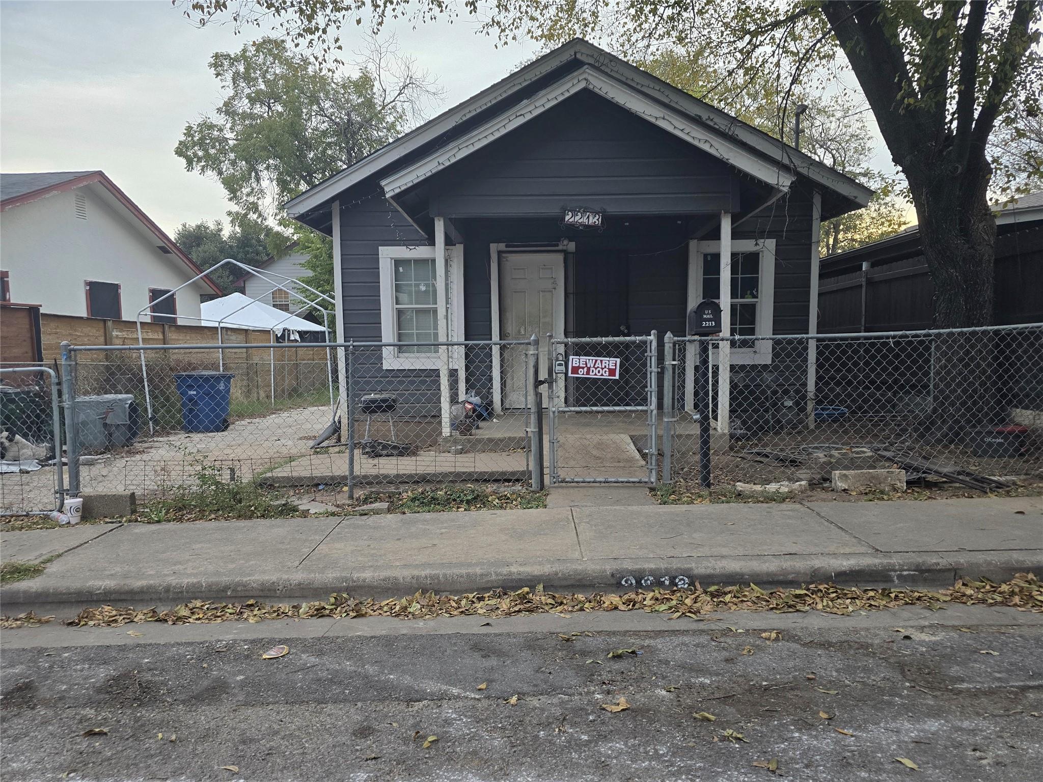 2213 Santa Maria Street Austin TX 78702