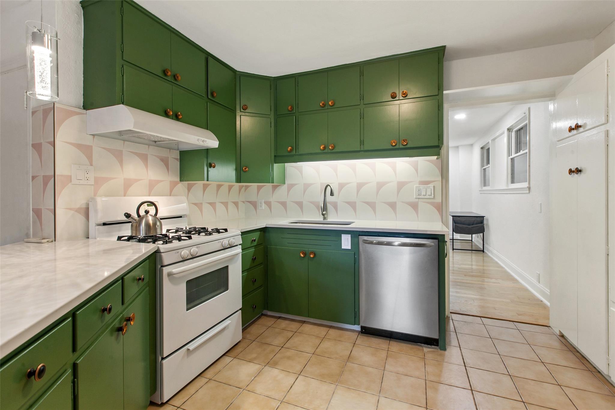 1511 Chelsea Lane Austin TX 78704