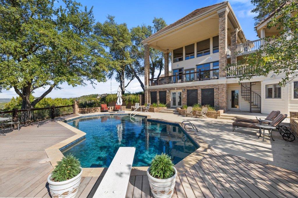 17 Cicero Lane Austin TX 78746