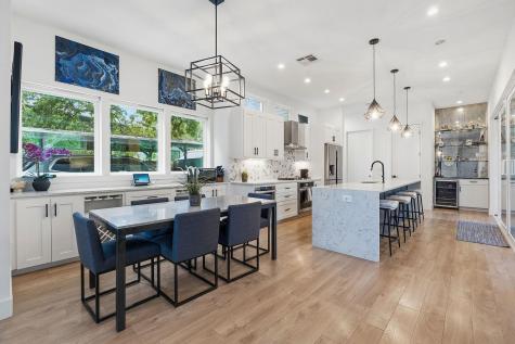 2806 W 44th Street Austin TX 78731