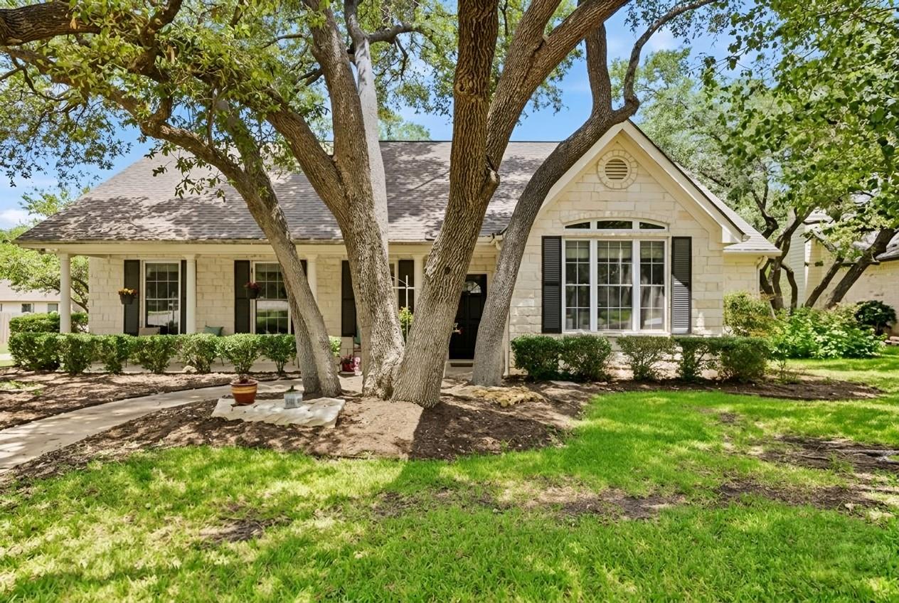 100 Oakmont Court Georgetown TX 78628