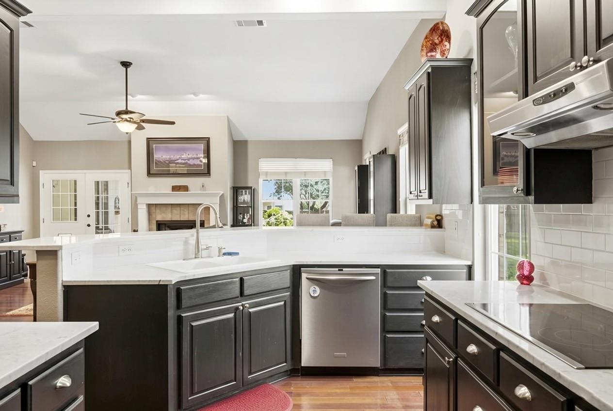 100 Oakmont Court Georgetown TX 78628