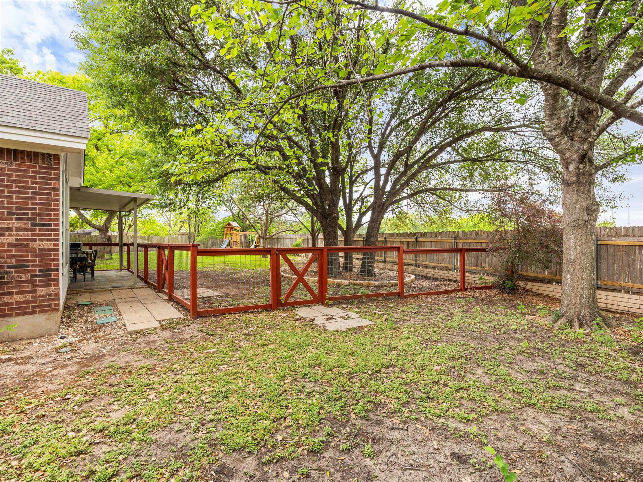 300 N Carriage Hills Drive Georgetown TX 78626