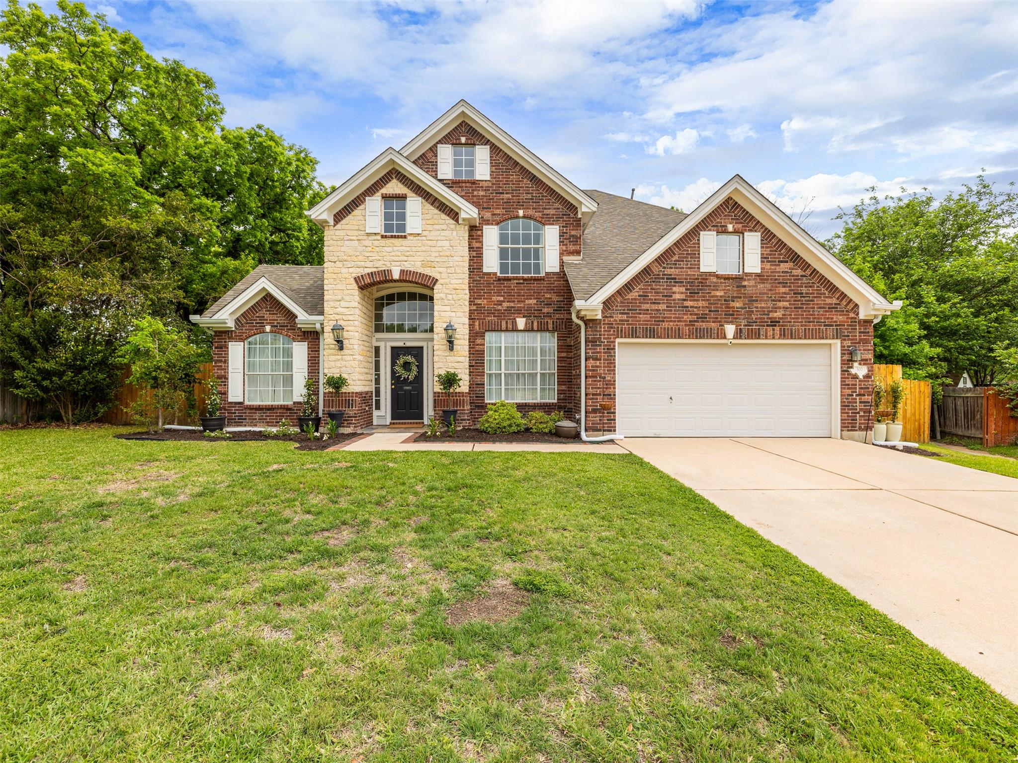 300 N Carriage Hills Drive Georgetown TX 78626