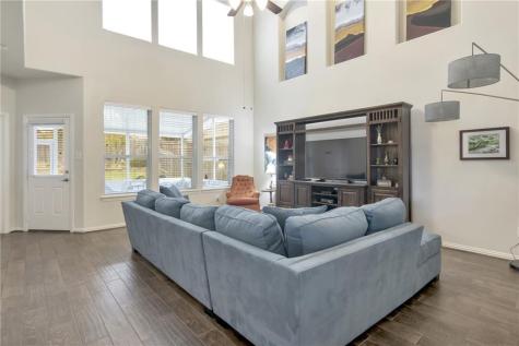 252 Pond View Pass Buda TX 78610