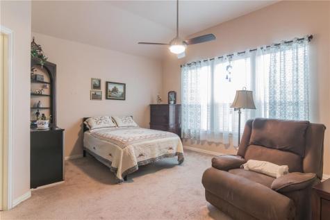 252 Pond View Pass Buda TX 78610