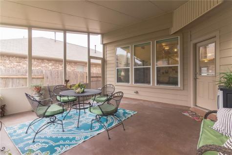 252 Pond View Pass Buda TX 78610