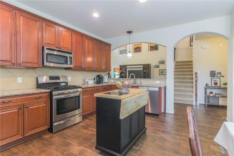 252 Pond View Pass Buda TX 78610