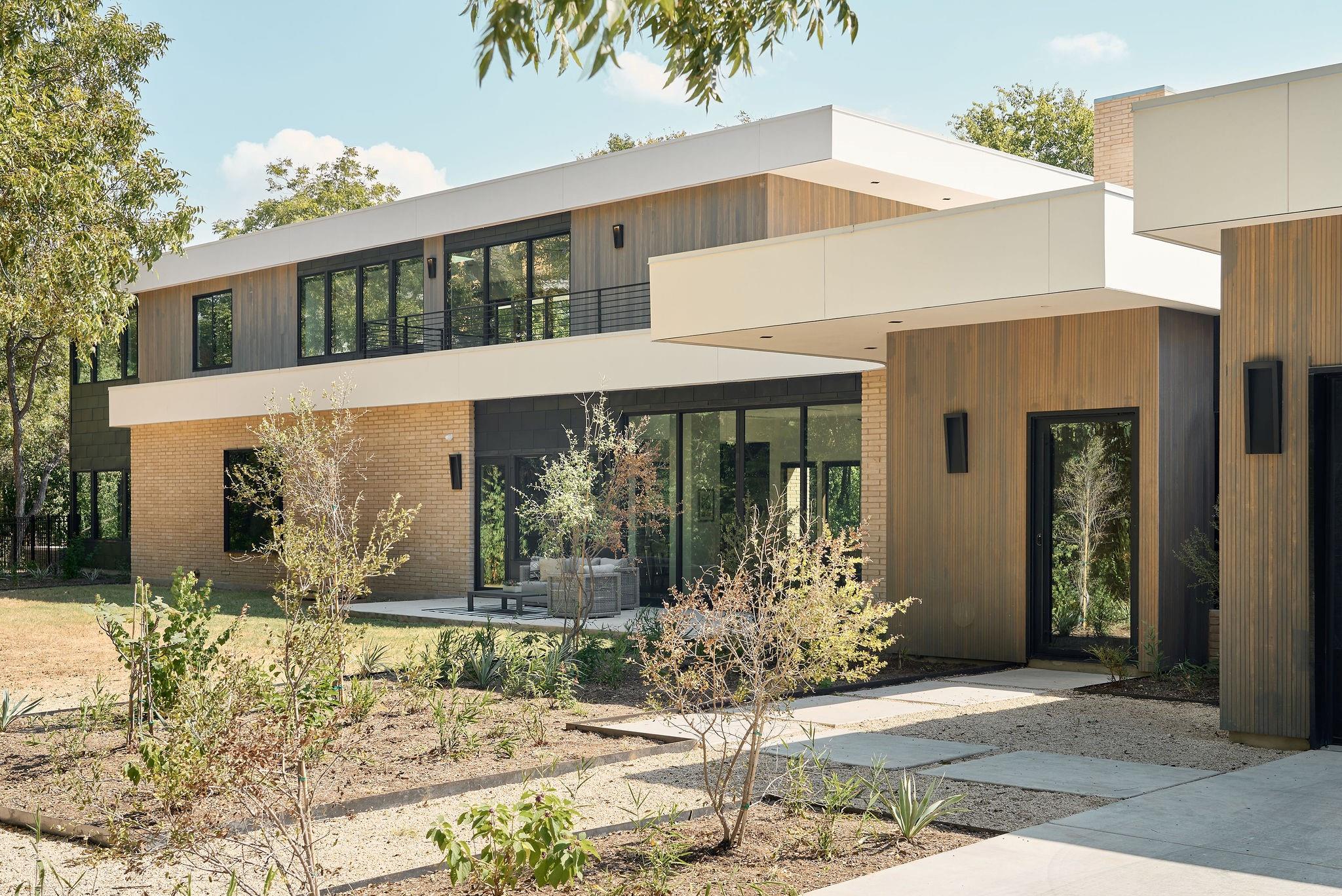 1112 W Annie Street Austin TX 78704
