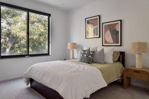 1112 W Annie Street Austin TX 78704