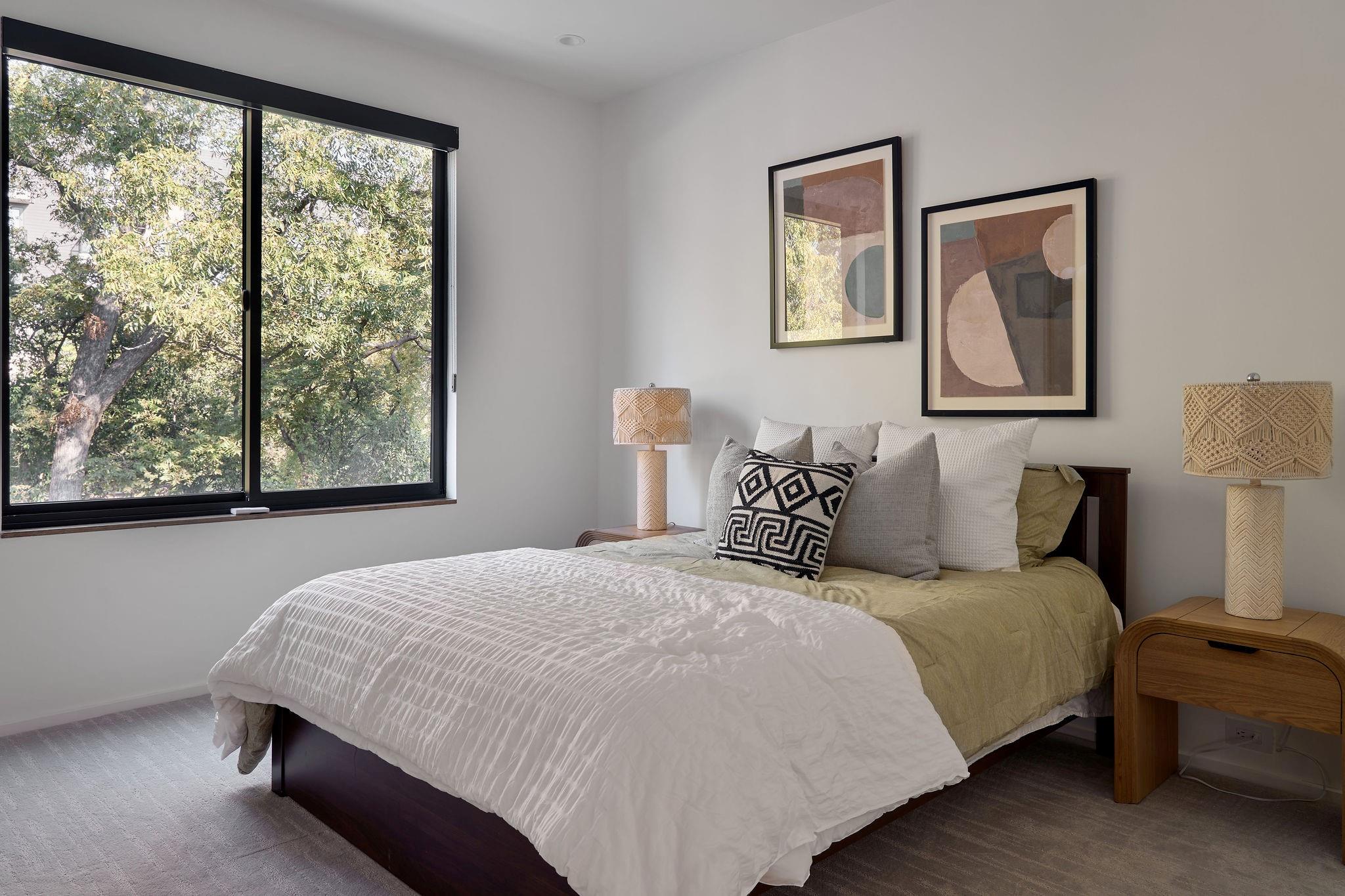 1112 W Annie Street Austin TX 78704