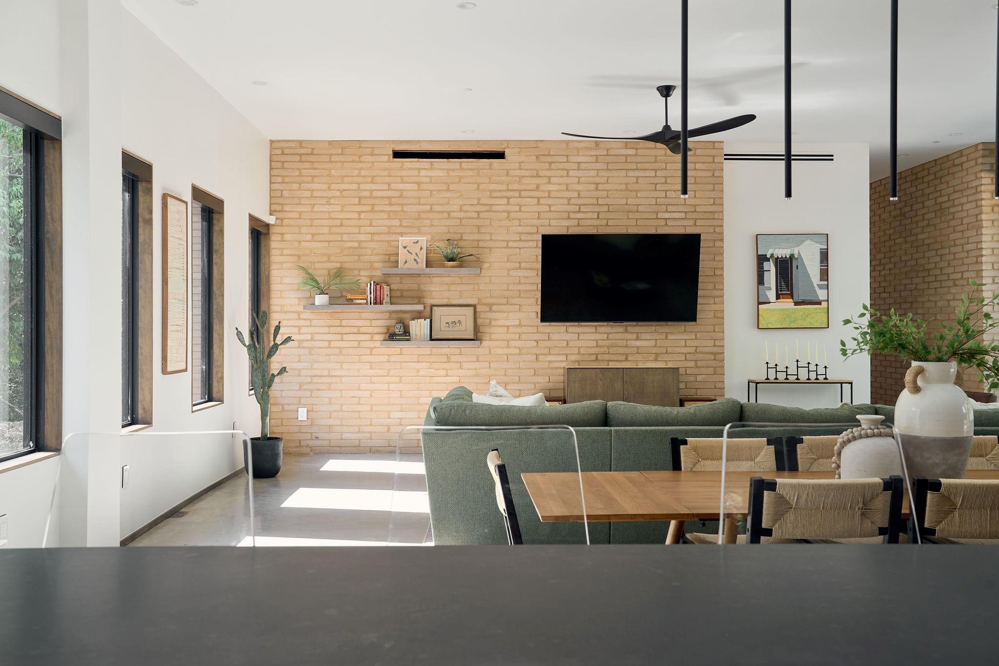 1112 W Annie Street Austin TX 78704
