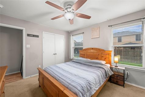 715 Estes Park Taylor TX 76574
