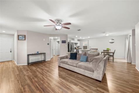 715 Estes Park Taylor TX 76574