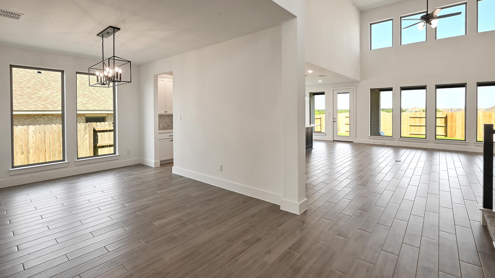 448 Bay Breeze Drive Kyle TX 78640