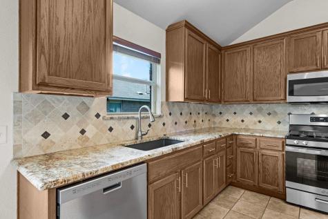 107 S Treasure Oaks Drive Leander TX 78641