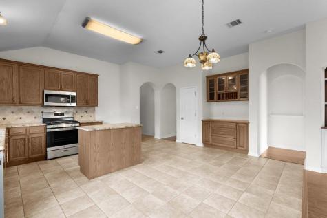 107 S Treasure Oaks Drive Leander TX 78641