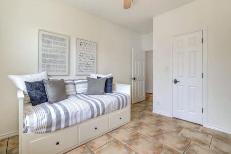 195 Live Oak Liberty Hill TX 78642