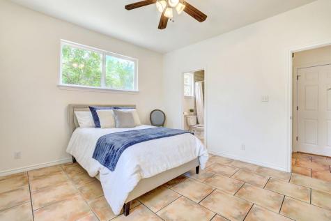 195 Live Oak Liberty Hill TX 78642