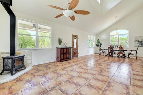 195 Live Oak Liberty Hill TX 78642
