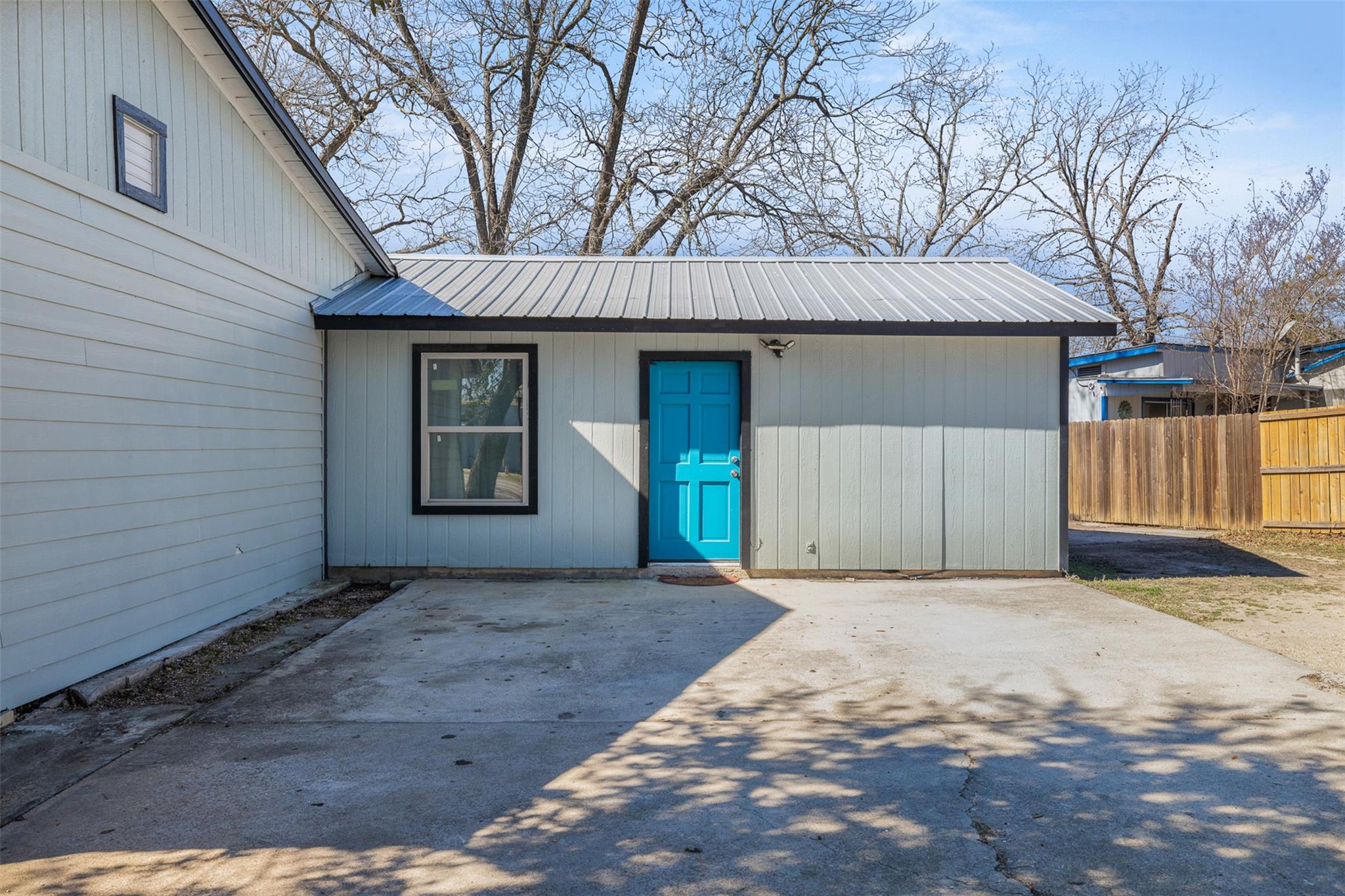 1013 N Colorado Street Lockhart TX 78644