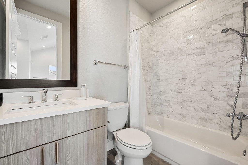 6117 Toscana Avenue Austin TX 78724