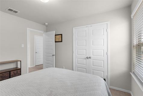 1027 Slight Street New Braunfels TX 78130