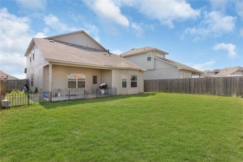 1027 Slight Street New Braunfels TX 78130